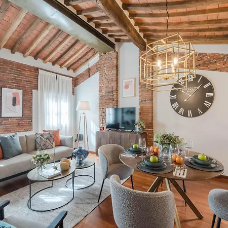 Tuscan Charm In The Heart Of 루카