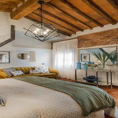 아파트 Tuscan Charm In The Heart Of